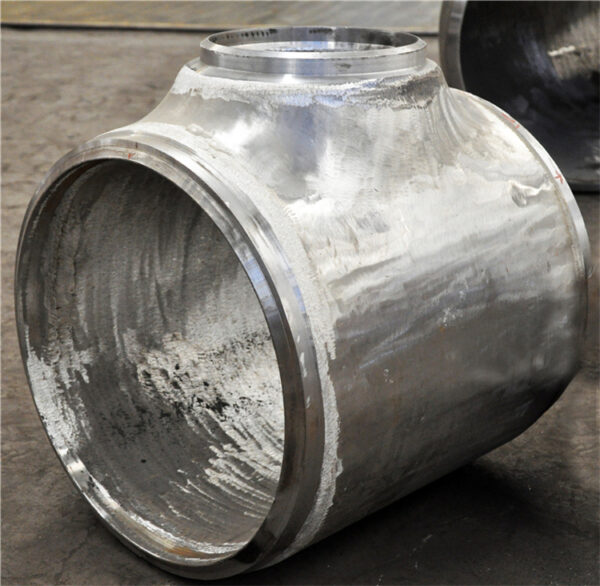 15CrMo alloy pipe tee - Image 2
