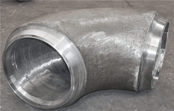 90° Alloy Elbow 12Cr1MoVG 711×75 1D